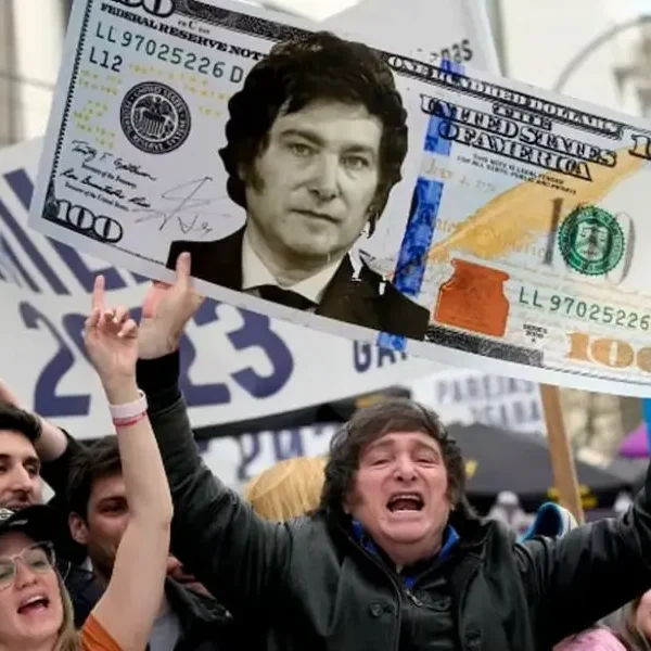 Steve Forbes, a Milei: “Si no dolariza inmediatamente la economía, no tendrá éxito”