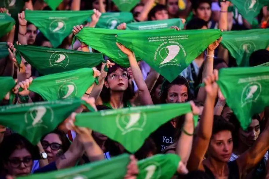 Diputados de La Libertad Avanza presentan proyecto para derogar la ley de aborto legal