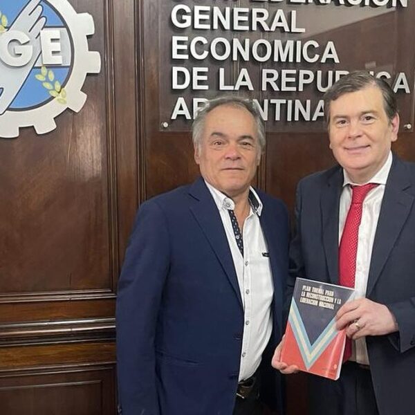 El gobernador se reunió con el presidente de la Confederación General Económica de la República Argentina