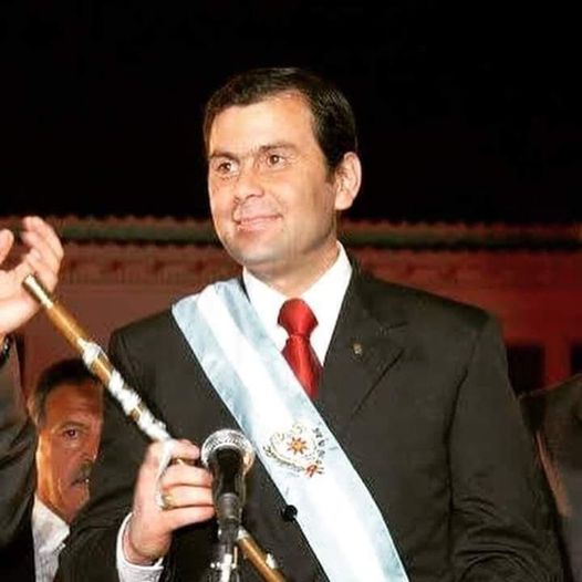 Gerardo Zamora asumió por primera vez la Gobernación un 23 de marzo de 2005, bajo el espacio político del Frente Cívico por Santiago