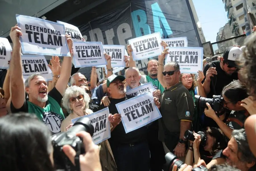 Fuerte repudio al cierre de Télam