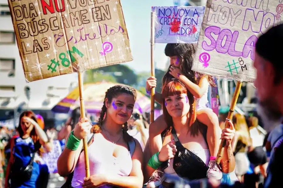 8M: Mujeres marchan contra el ajuste y en defensa de derechos conquistados