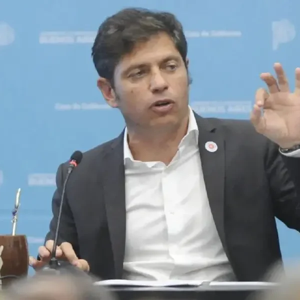 Kicillof frenó el aumento en patentes tras las críticas por el ajuste de impuestos de hasta 280%