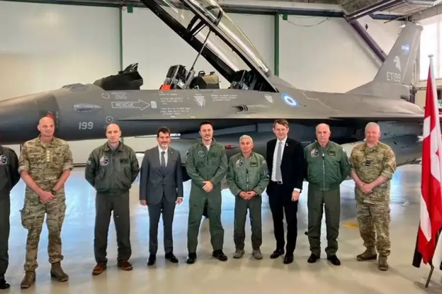 El Presidente participó de forma virtual de la compra de 24 aeronaves F-16