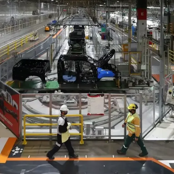 UIA informó nueva caída de actividad industrial y pidió políticas para sostenerla