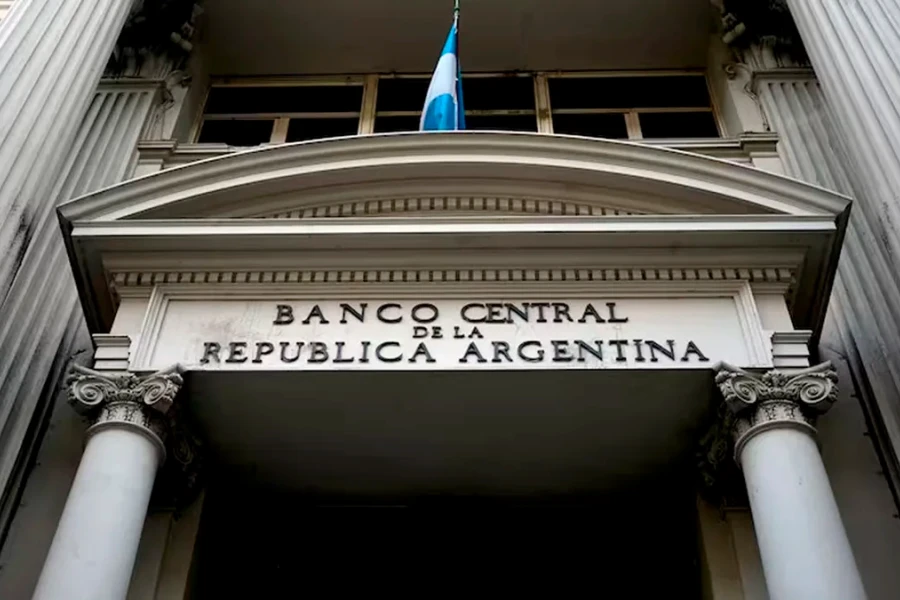 El Banco Central compró USD 126 millones en el mercado pese al escaso monto operado