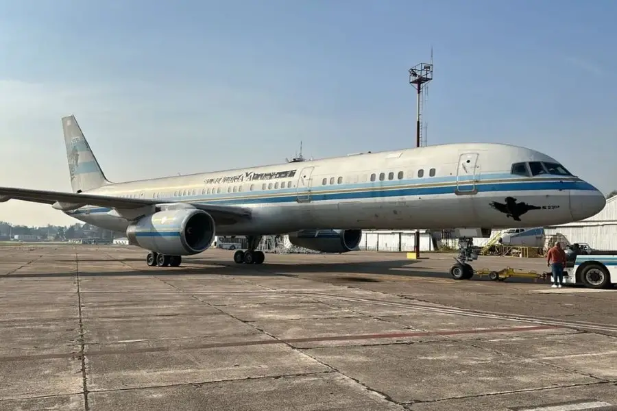 El histórico Tango 01 viaja a Estados Unidos como parte de pago del avión que compró Alberto Fernández