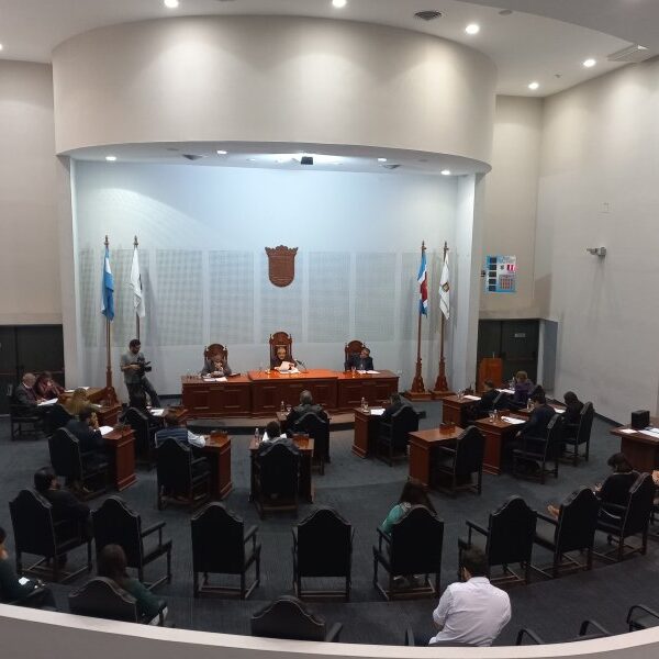 Fue aprobada por unanimidad la actualización tarifaria de taxis y radiotaxis en la Capital
