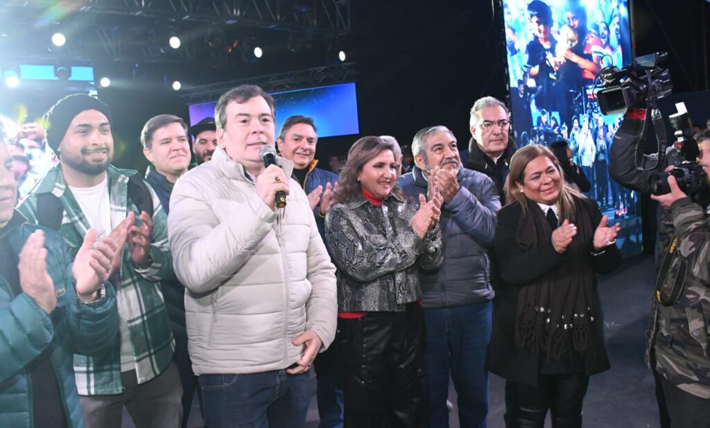 Zamora participó del Festival del Día del Amigo en Plaza Añoranzas