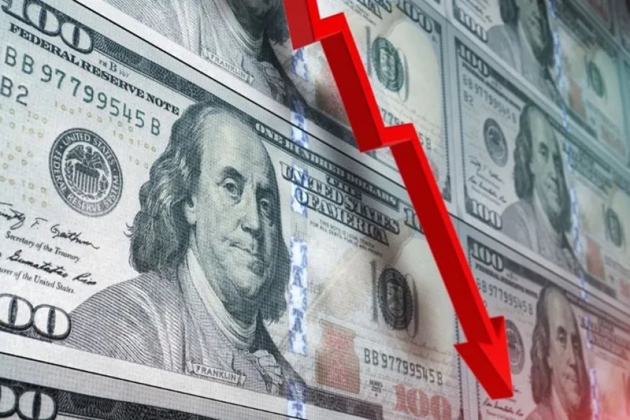 Cayó el dólar blue $85 pero sube el riesgo país por encima de los 1.500 puntos