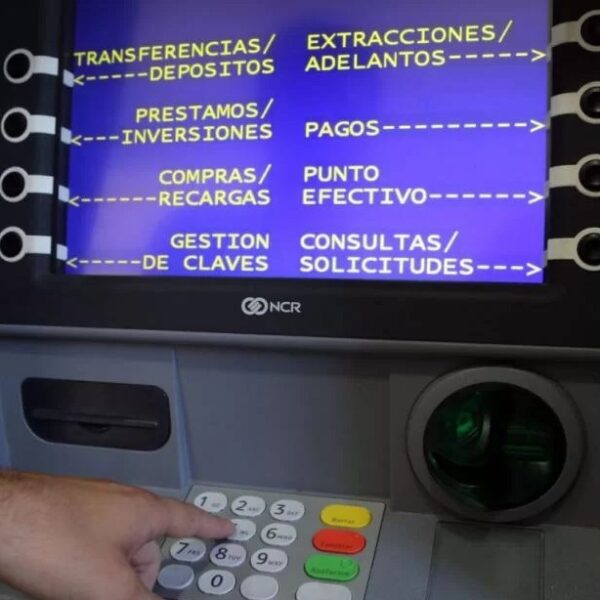 El 30 de julio comenzará el pago de los sueldos de la administración pública