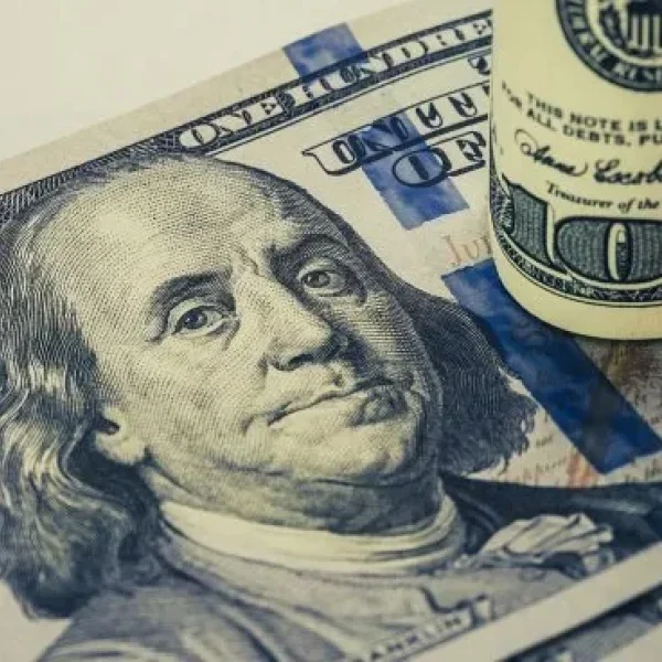 Dólar MEP y CCL vuelven a subir y la brecha alcanza máximos de la semana