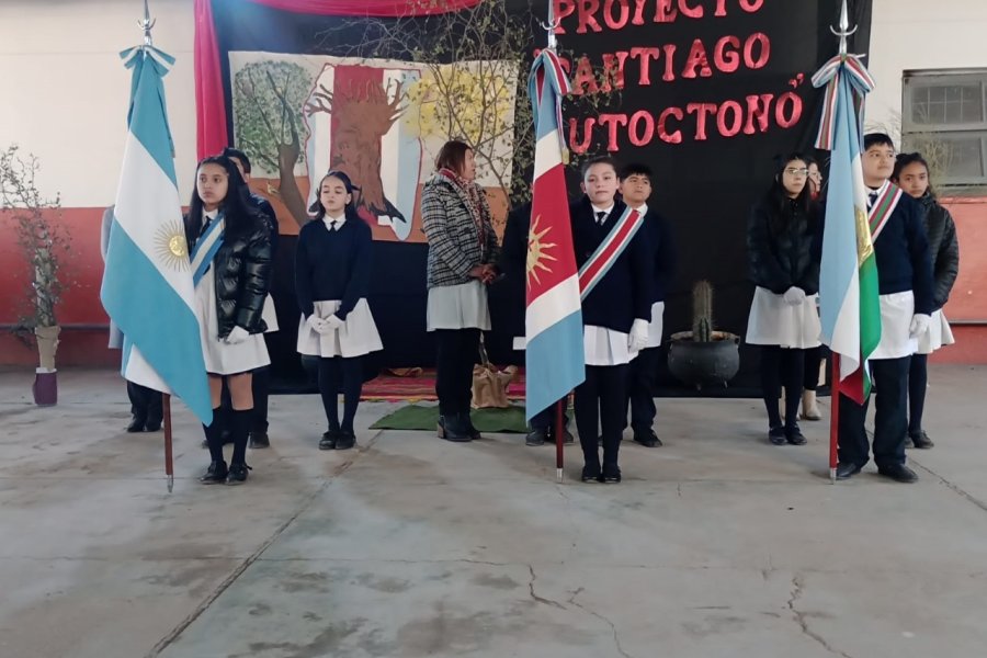 Fernández: Alumnos de la Escuela 814 presentaron el Proyecto sobre la revalorización de la flora y la fauna de la provincia