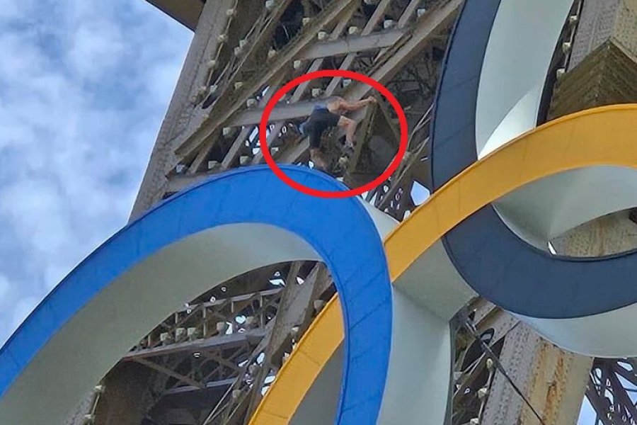 Un hombre escaló la Torre Eiffel y tuvieron que evacuar el lugar a horas de la ceremonia de clausura de los JJOO