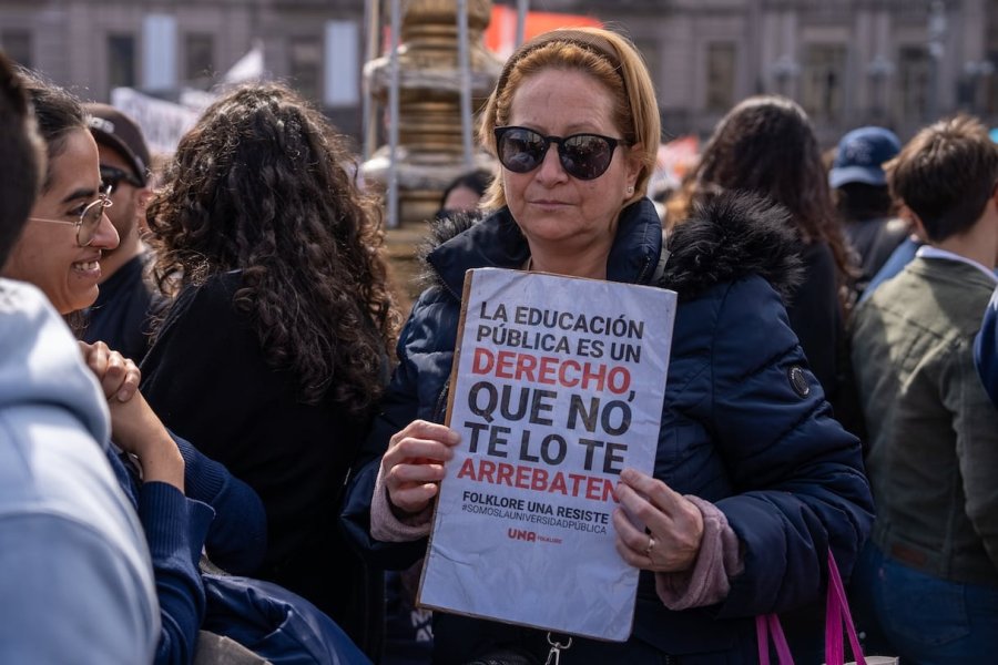 Marcha universitaria: Estudiantes y docentes se movilizaron al Congreso por el presupuesto