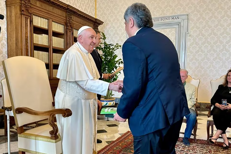 El papa Francisco recibió a la CGT y hablaron de la situación socioeconómica