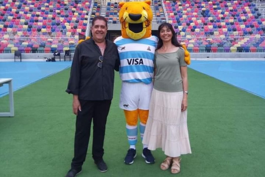 Mariano Valladares y Fabiana Gunther cantarán los Himnos de Argentina y Sudáfrica en el Estadio Único