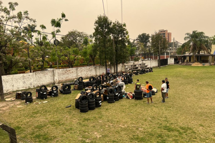 Hallan mercadería de contrabando al inspeccionar un transporte de paquetería