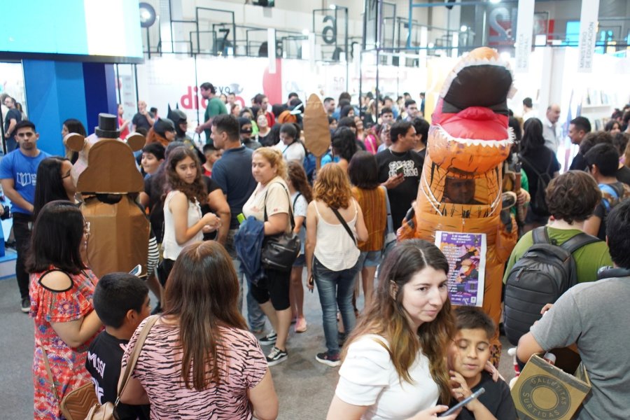 Se dieron a conocer los horarios de la 14° Feria del Libro de Santiago