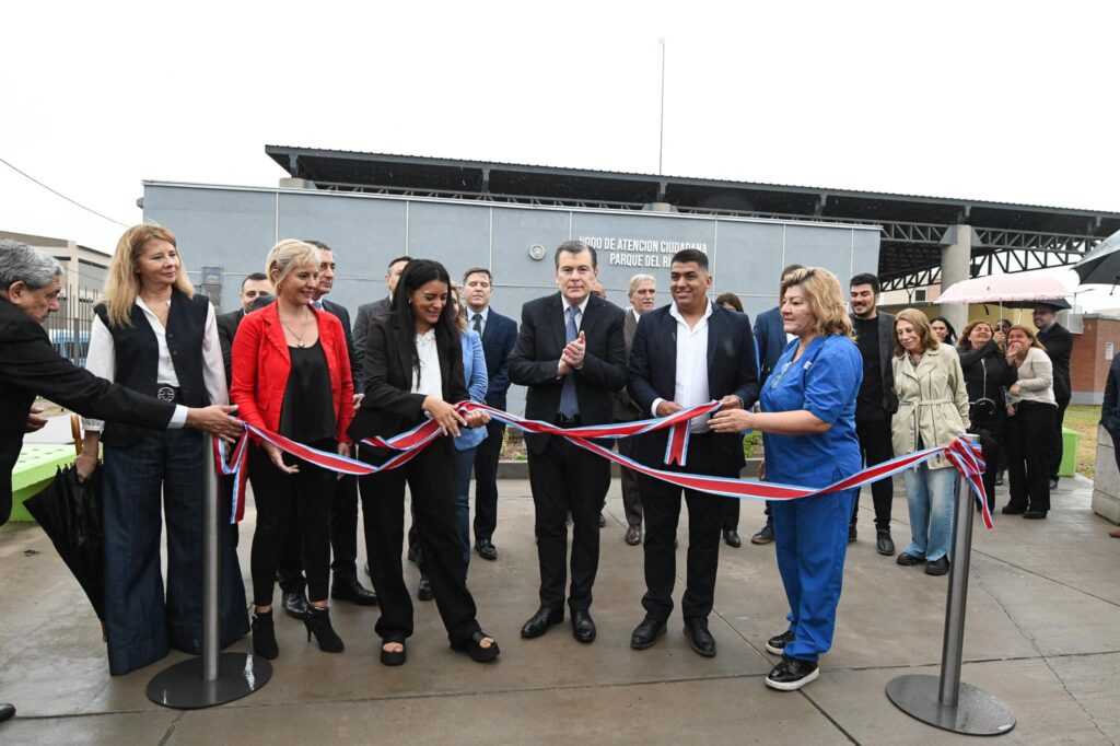 Zamora inauguró el barrio “Parque del Río Uno” y un Nodo de Atención Ciudadana en el sur capitalino