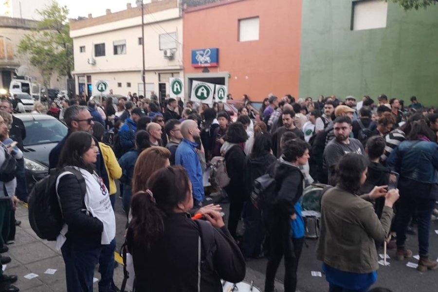 El Gobierno cerrará el Hospital Bonaparte, dedicado a la salud mental: los trabajadores tomarán el edificio