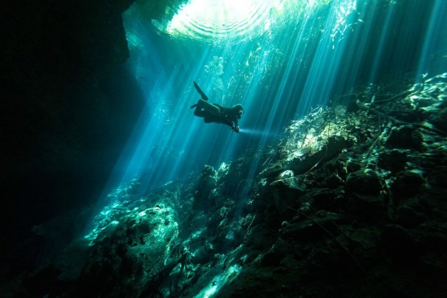 Continúa la búsqueda de buzo argentino desaparecido hace dos días en un cenote de Yucatán