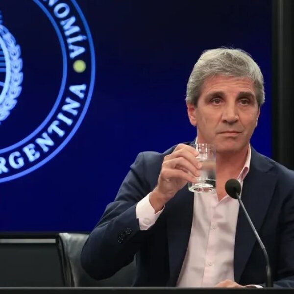 El Gobierno celebró la baja de la inflación y advirtió que «la ortodoxia fiscal y monetaria no cambiará»