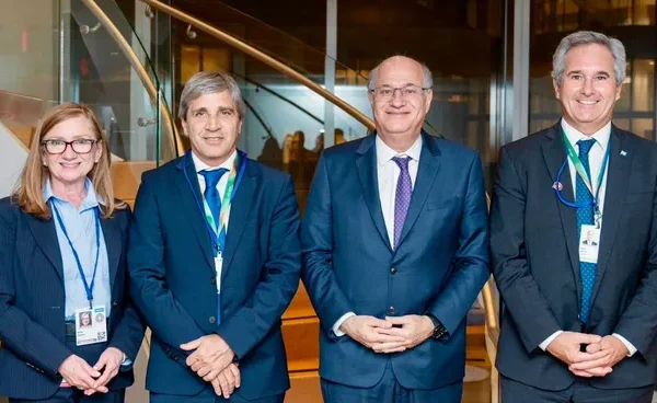 El Gobierno obtuvo financiamiento del Banco Mundial y el BID por u$s8.800 millones