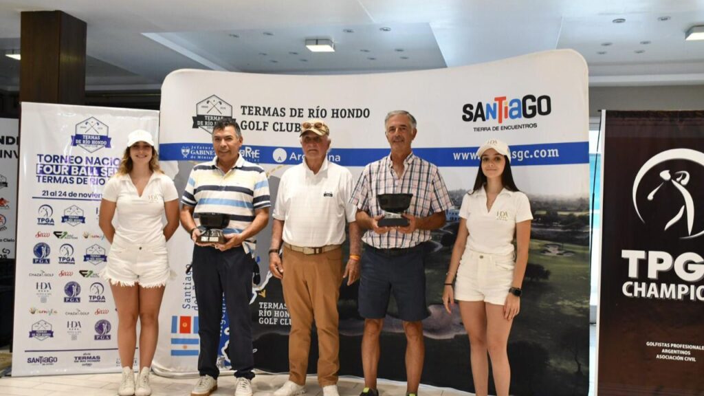 Cesar Monasterio y Walter Miranda, los ganadores del Torneo Nacional de Golf Four Ball Senior