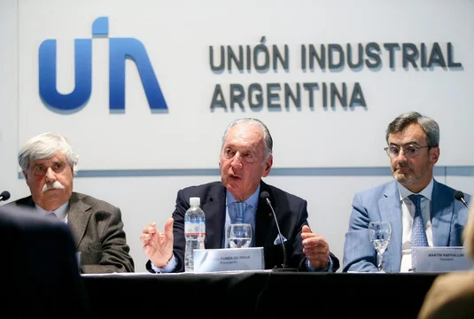 Los industriales salieron a torpedear la apertura importadora y reclaman «igualdad de condiciones»