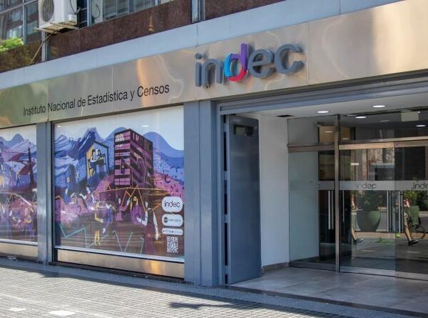 ¿En el Gobierno cajonean la nueva medición del Indec por miedo a que demuestre que no baja?