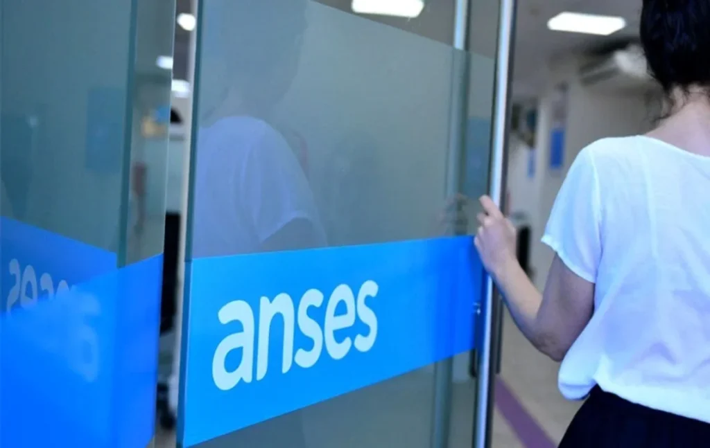 Adiós a los créditos de la ANSES con mejores tasas que los bancos