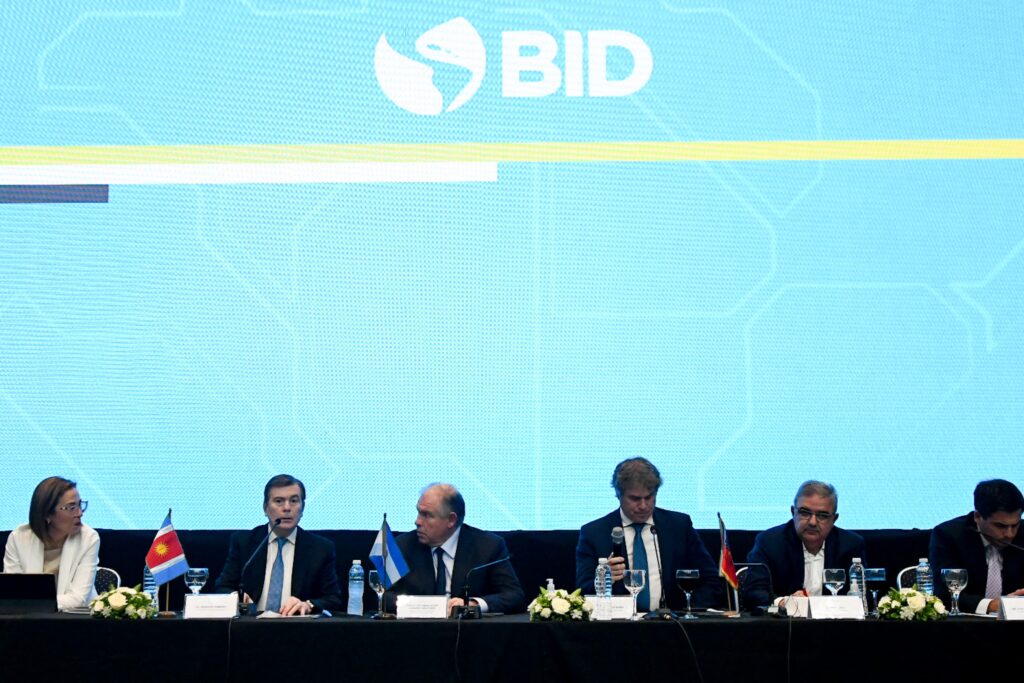 Importante reunión de gobernadores del Norte Grande con directivos del BID Invest y Cámaras del sector privado de la región