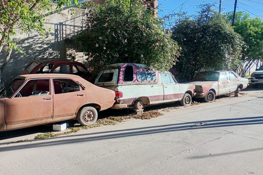 Los autos abandonados serán removidos