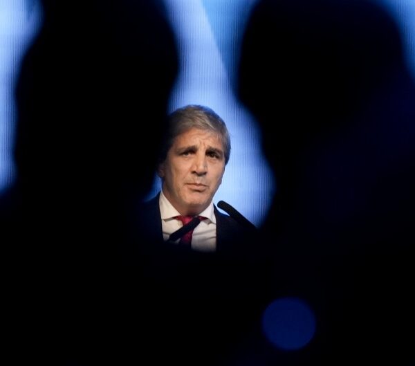 La eliminación del impuesto Pais mató la promesa de Milei de bajar las retenciones