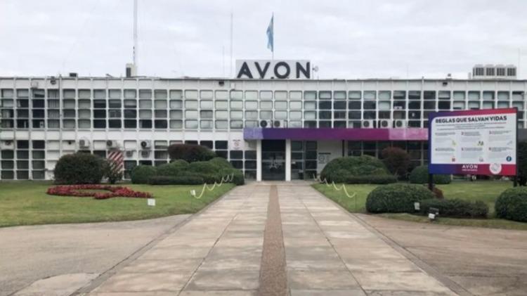 Avon cerró su planta en San Fernando y despidió a casi 300 trabajadores