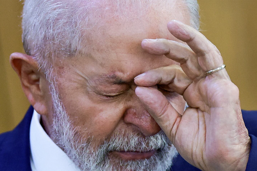 Por una hemorragia cerebral, someten a cirugía de urgencia a Lula da Silva