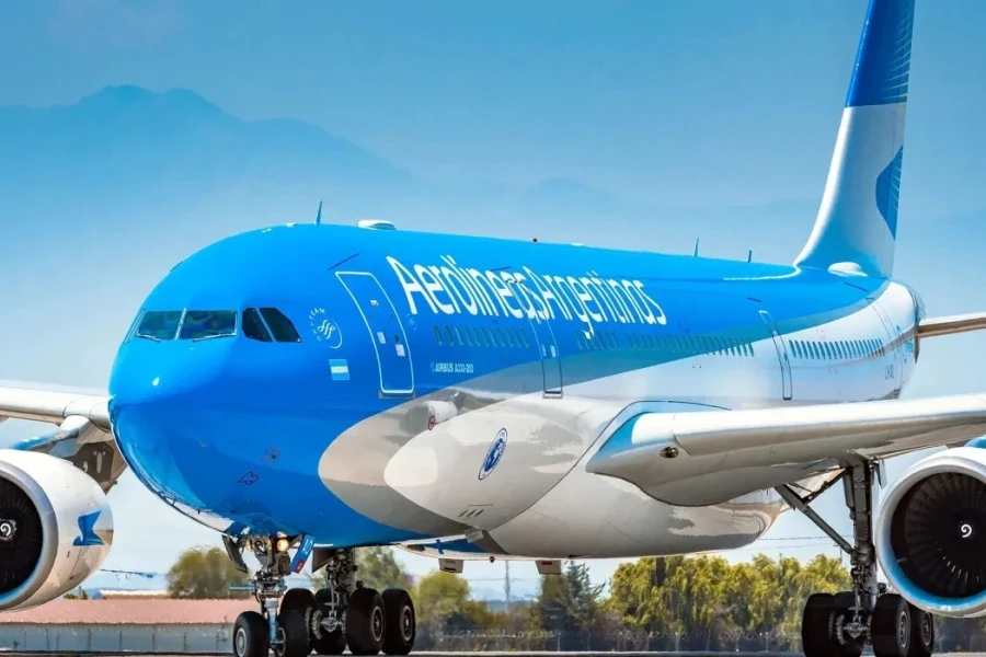 El Gobierno decidió no tratar la privatización de Aerolíneas en extraordinarias: por qué