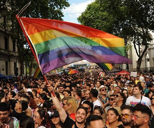 Marcha del Orgullo Antifascista: epicentro en Congreso – Plaza de Mayo pero con réplicas globales