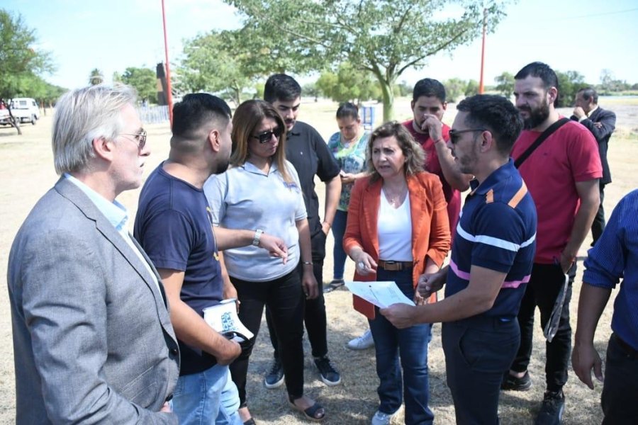 La intendente Fuentes presentó una nueva edición de Santiago es tu Río desde el próximo viernes