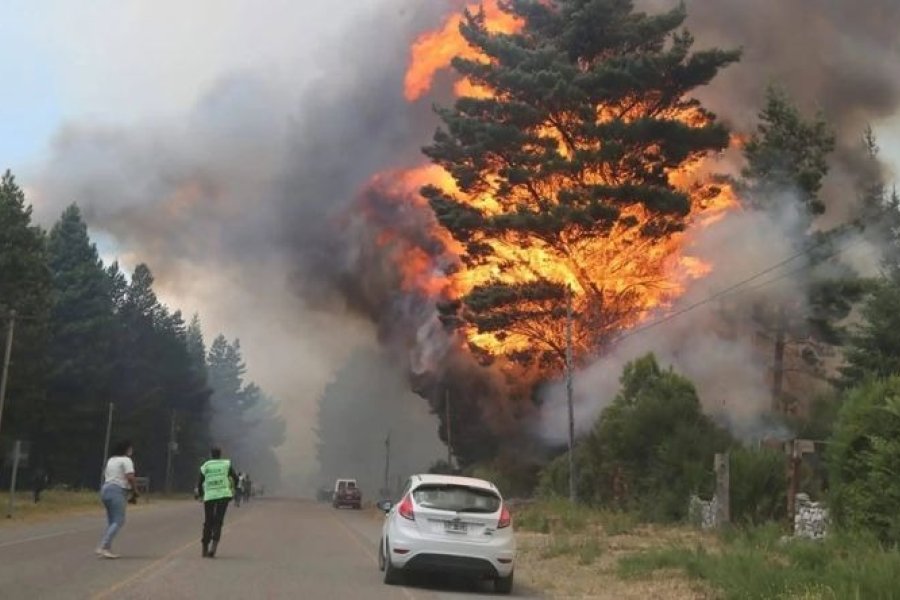 Incendio en Epuyén: El fuego consumió más de 2.000 hectáreas en Chubut