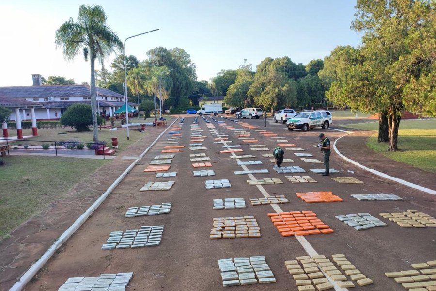 Gendarmería Nacional encontró casi 4 toneladas de marihuana en bolsones de Yerba Mate