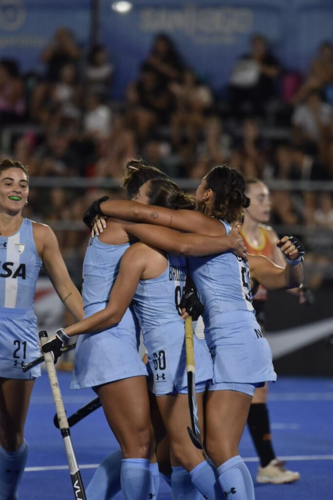 Gran triunfo de Las Leonas ante Australia en el Estadio Provincial de Hockey