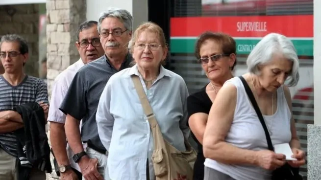 Jubilados ANSES: El Gobierno confirmó de cuánto será el haber mínimo desde marzo