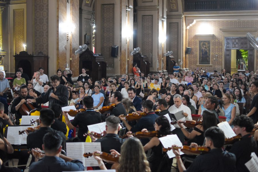 Se realizó la primera gala de Conciertos por la Paz en la Catedral