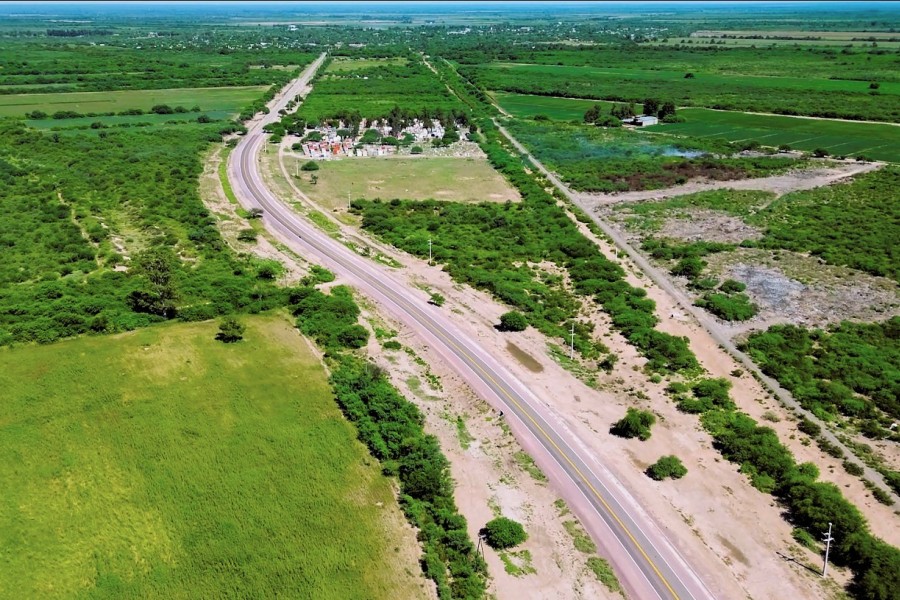 Obra de repavimentación sobre la Ruta Provincial N° 21