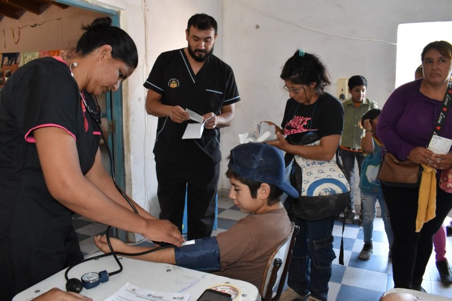 El Municipio de Fernández continúa llevando operativos de salud a la zona rural