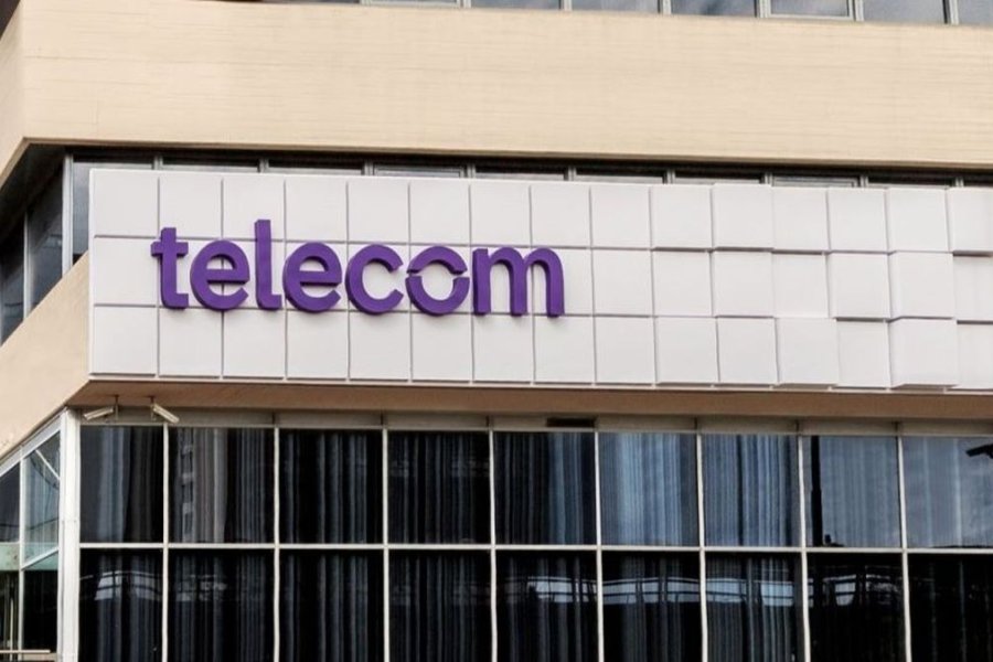 Por la venta de Telefónica Argentina a Telecom, el Gobierno pide la intervención de la comisión de Defensa de la competencia