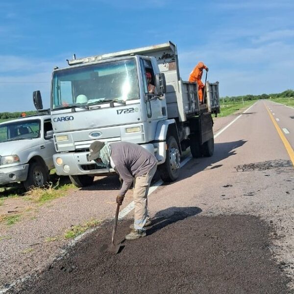 Vialidad Nacional ejecuta tareas de conservación de rutas santiagueñas