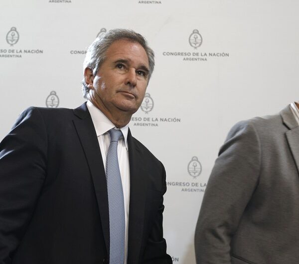 Llamado desesperado de Economía a las cerealeras para que liquiden